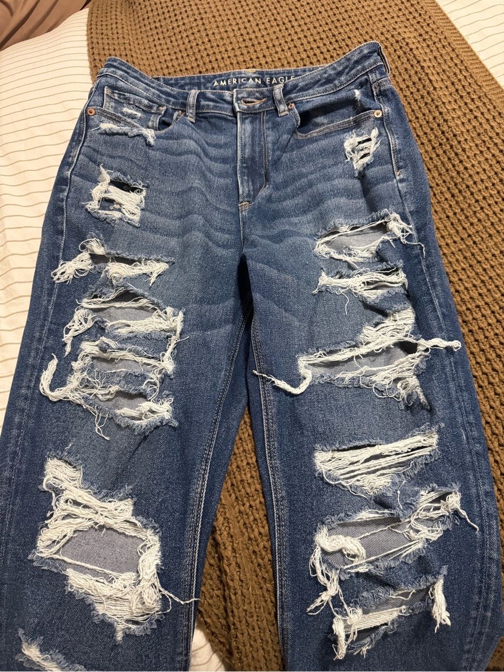 American Eagle Outfitters Women's Distressed Boyfriend Jeans - Blue